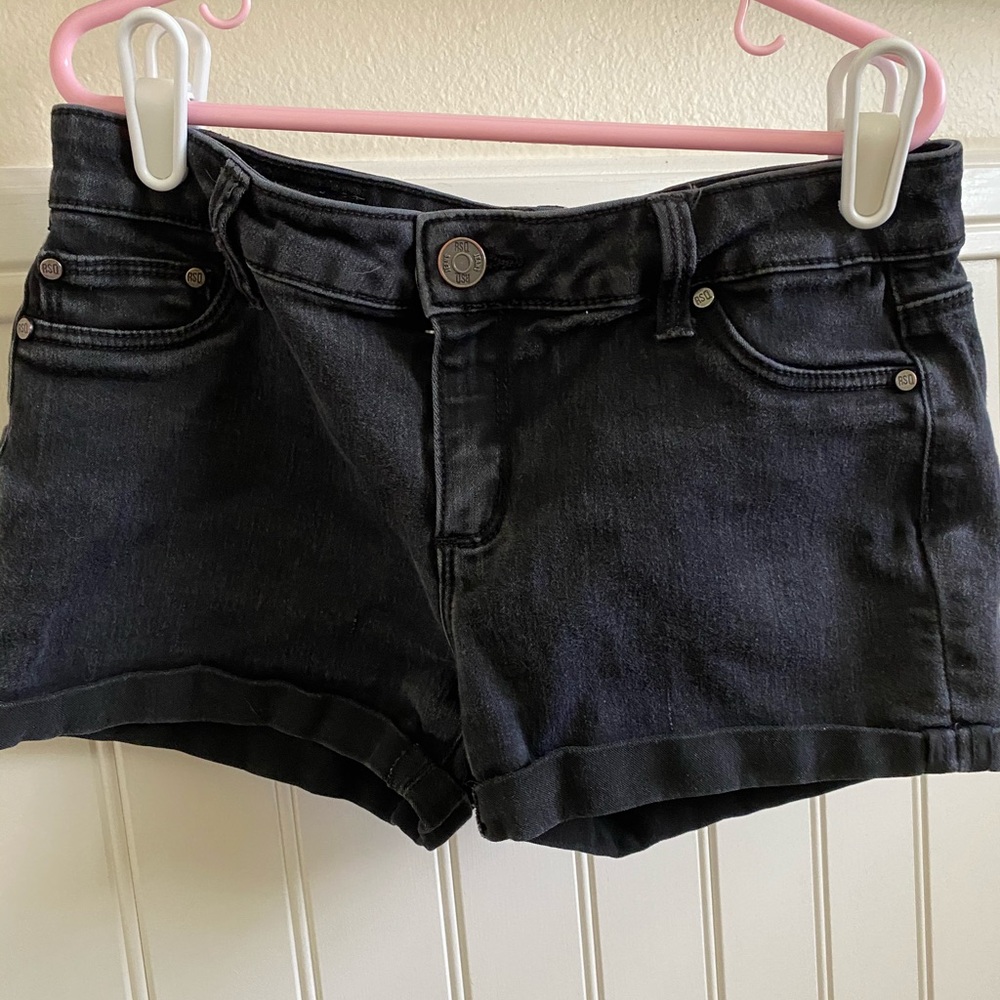 RSQ shorts